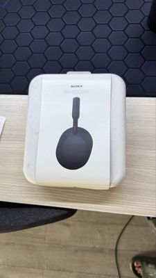 Saony WH-1000XM5