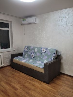 Сдаётся в аренду. 1 комнатная. ТТЗ базар