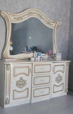 Mebel sotiladi b/u ozgina iwlatilgan