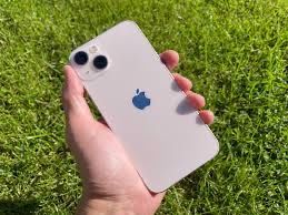 Iphone 13 white 256Gbt регион KH-A в хорошем состоянии