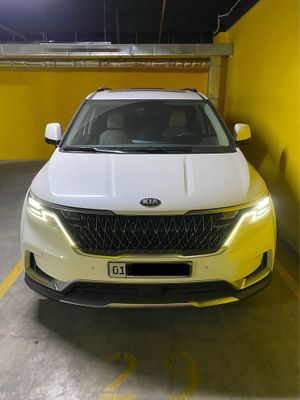 KIA Carnival sotiladi