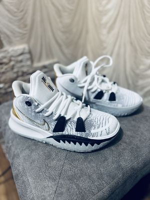 Новые кроссовки Nike Kyrie 40 размер