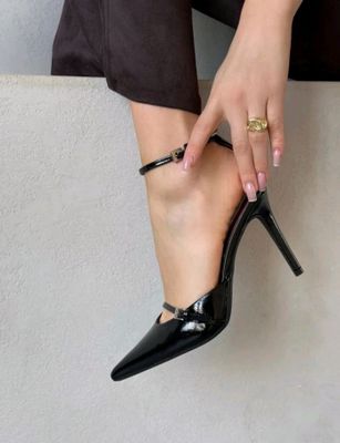 Zara premium kachestvali oyoq kiyim 37 razmeri