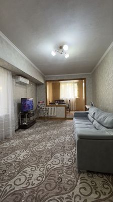 Аренда. Юнусабад 4 кв-л 1 комнатная квартира