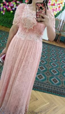 Вечерное платье