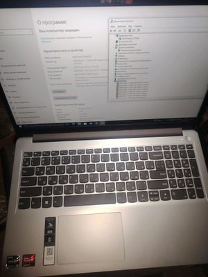 Новый ноутбук Lenovo AMD ryzen 3 7320u.