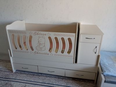 Детский кровать