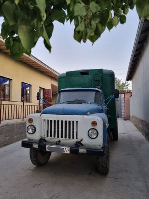 Gaz (Zil) 53 juda yaxshi sostoyanada