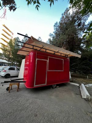 Foodtruck srochno sotiladi