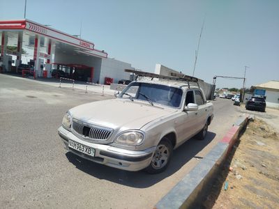 Gaz 31105 sotiladi