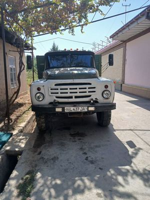 Zil sirochni sotiladi