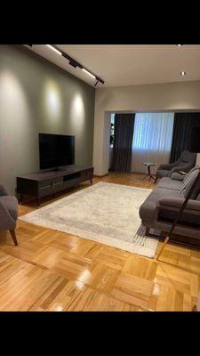 Сдаётся 3х ком квартира на ЦУМе, ор-р: Голубые купола, 90 м²