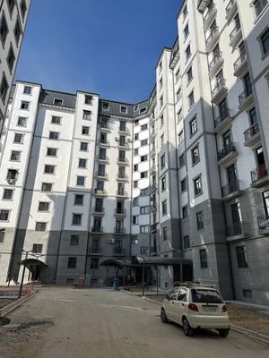 Comfort House Продается 3 комнатная коробка Универсам Мегапланет