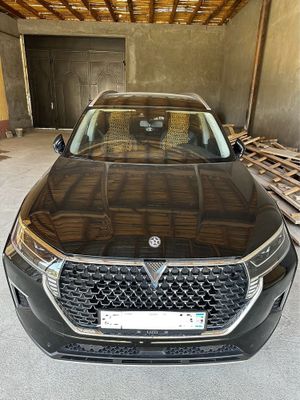 Nissan venucia star