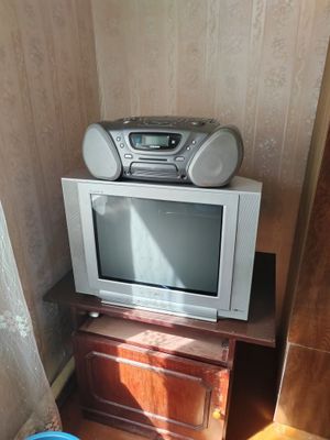 Продам мр3, телевизор и магнитофон