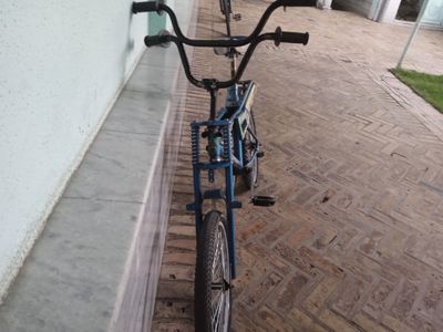 Велик похож на bmx