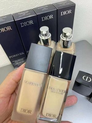 DIOR FOREVER TONALKA
