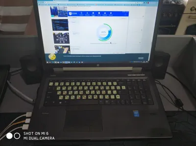 Hp Elitebook 8770w sotiladi