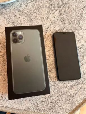 Срочно Iphone 11 pro max