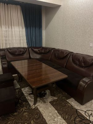 Mehmonhona uchun yumshoq mebel ugalok sotiladi arzon
