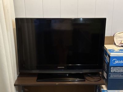 Телевизор Samsung 32