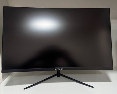 Ziffler 27 Curved 165Hz yengide sastyanada