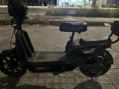 Электро скутер продаю