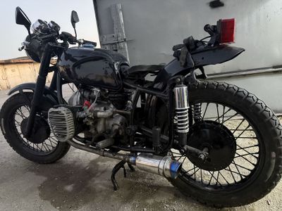 Mototsikl Irbit K-750 Bobber motor 750 kub