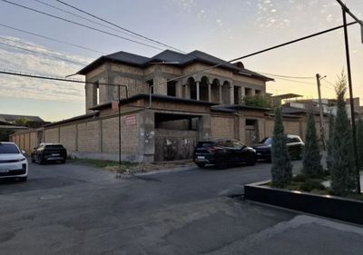 Юнусабад-5 9сот земля угловой 30×30 ор-р напротив Посольство