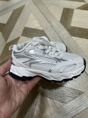 Детские кроссовки унисекс Zara