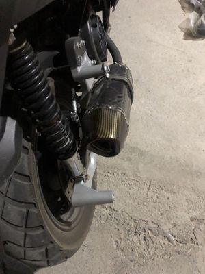 Akrapovuchi sotiladi 1 hafta ishlatilgan holos