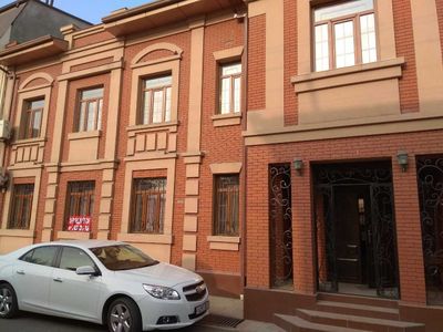 Ракат махалля ул.Каракумская пересечение Шота Руставели 993 кв.м