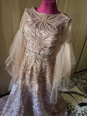 Платье вечернее для девушек