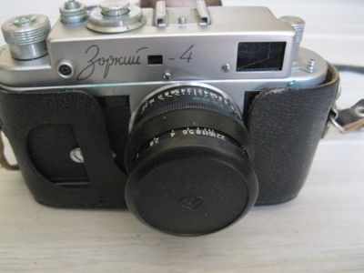 фотоапарат ЗОРКИЙ 4 В отличном состоянии