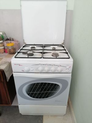 Продается газ плита