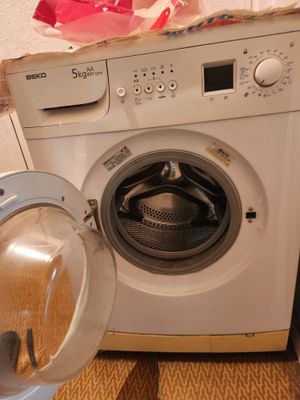 Продается стиральная машина