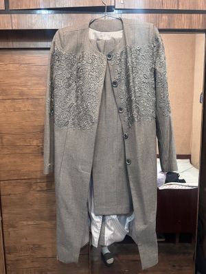 Продаются вещи. Размер L и XL не дорого от 50 тыс
