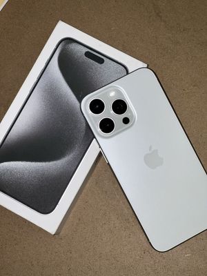 Iphone 15 pro max 1tb цвет white titan