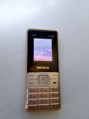 Nokia A2730 sotiladi