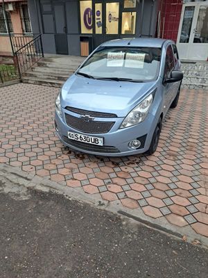 Spark 2013 yil 293.000 km 3 ta detal kraska ichlari butun gazi bor