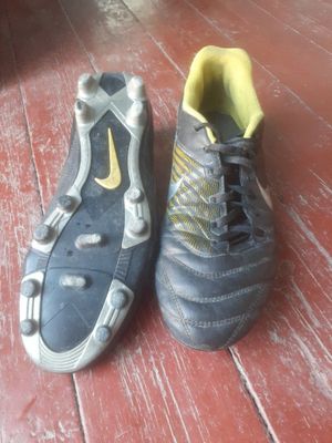 Futbol uchun butsilar