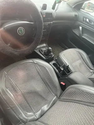 Шкода актавия сатилади 2003 жил