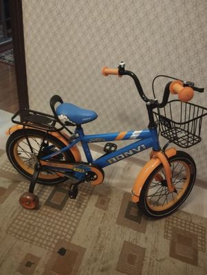 Продам детский велосипед,..для ребёнка от 4,5 лет до 7 лет