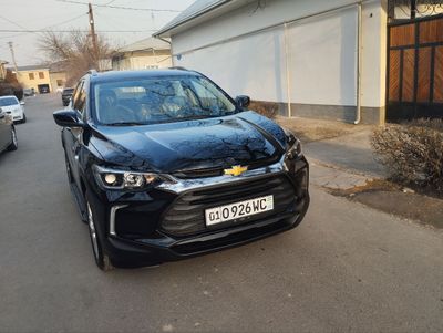 Tracker LTZ qora 2023yil 9900km kraska toza