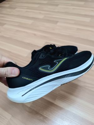 Спортивные кроссовки Joma