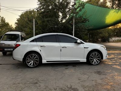 Cruze 1.8 Идеал Ягона USA