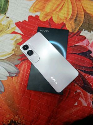 vivo 40 Lite