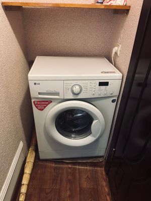 Продам стиральную машину LG