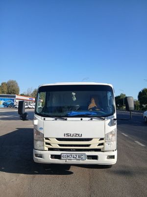 Isuzu isuzi cng samasval 2006