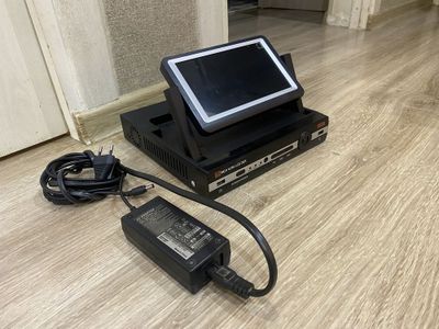 * Видеорегистратор Smart DVR AVR-7304S AHD 4 канальный с дисплеем